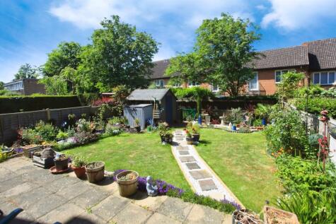 Lincoln Gate, Peterborough