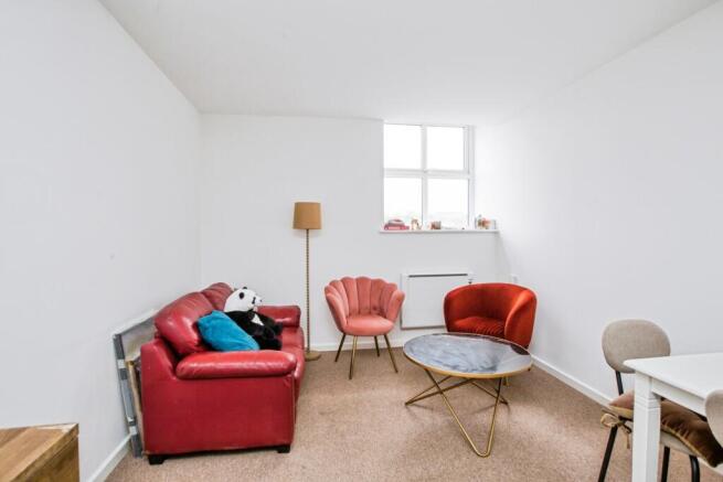 1 bed Flat for sale Image 9