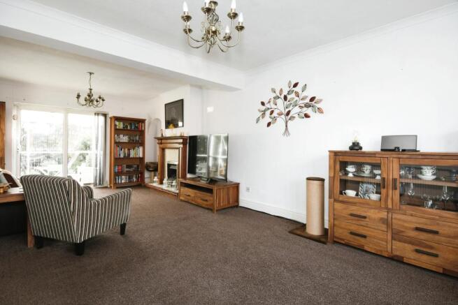 Living/Dining Room