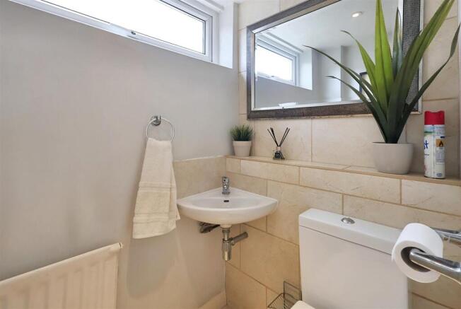 Larwood Grove, Sherwood, Nottingham photo 3