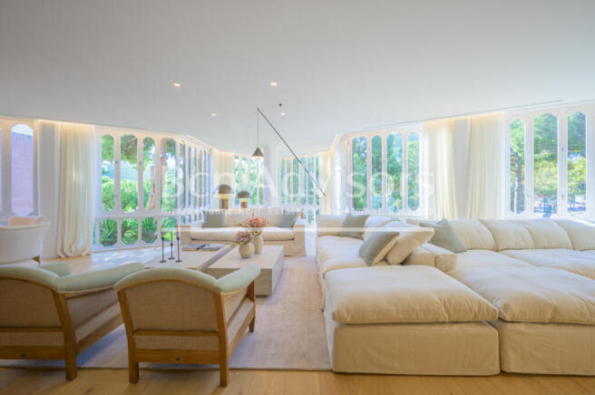 espectacular-y-amplia-vivienda-lujo-reformada-a...