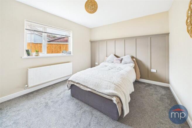2 bed Bungalow for sale Image 12