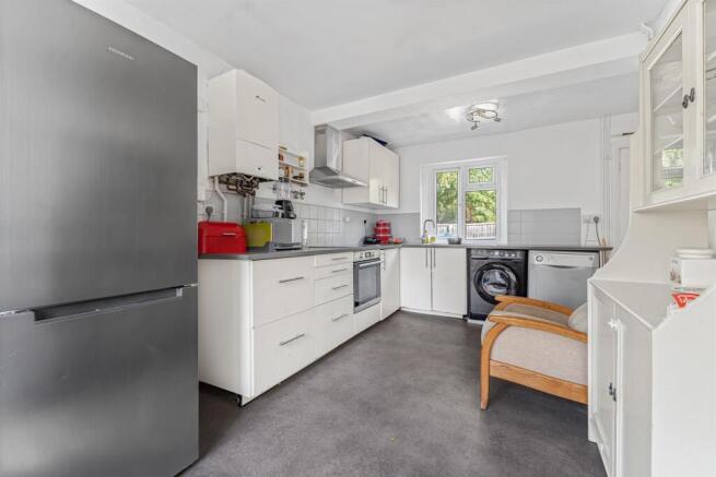 17 Hensington Close-4.jpg