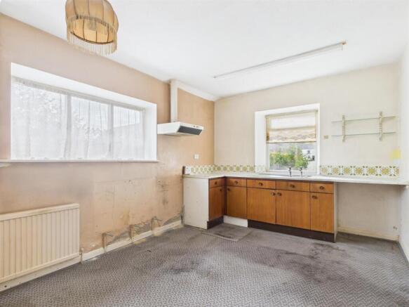 Chapel House, Belper Lane End, Belper, Derbyshire photo 4