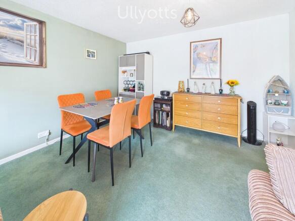 1 bed Ground Flat for sale Image 4