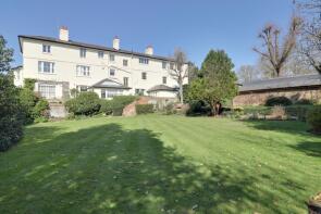 Flat 4, Baston Manor, Baston Manor Road, Hayes, Bromley BR2 7AH