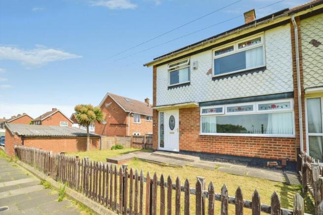 3 bed Semi-Detached for sale Image 11