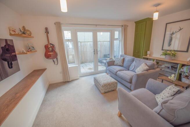 3 bed Town House for sale Image 8