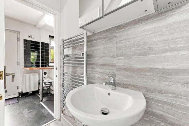 2 bed End of Terrace for sale Image 8