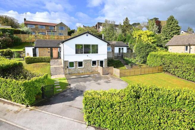 4 bed Detached for sale Image 8