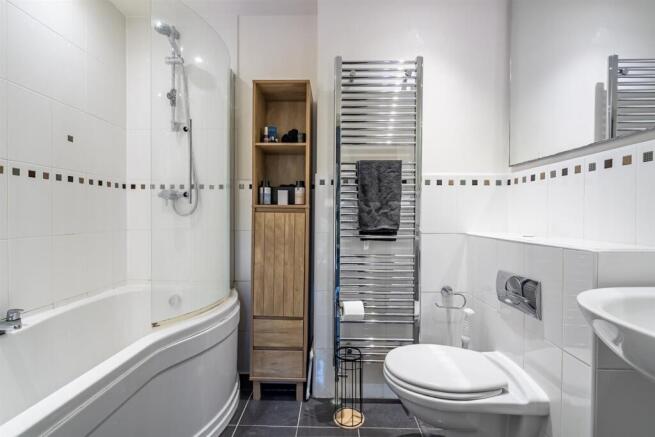 1 bed Flat for sale Image 7