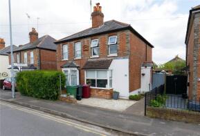 39, Briants Avenue, Caversham, Reading RG4 5AY