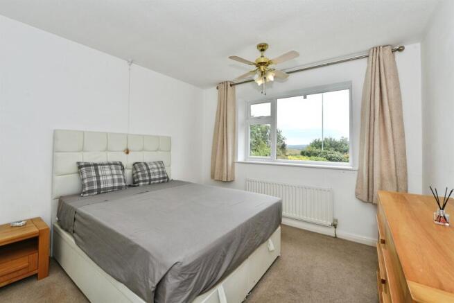 3 bed Detached Bungalow for sale Image 9