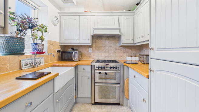 CAM04968G0-PR0086-STILL012