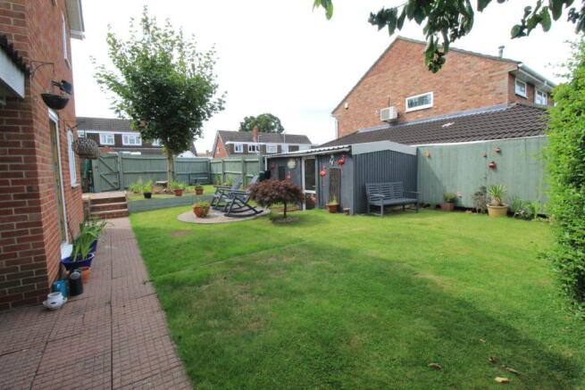 Photo 16