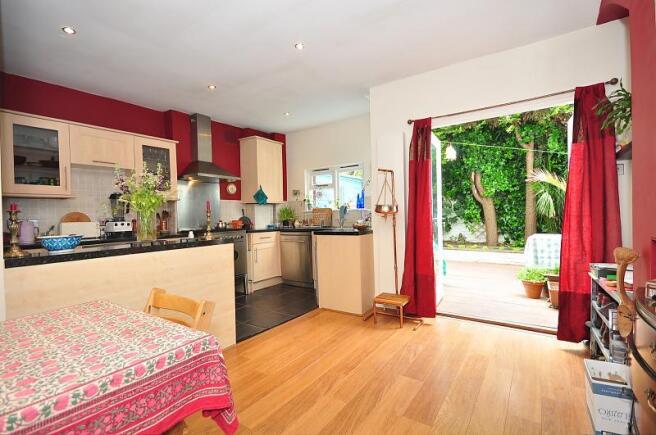 Kitchen/dining room