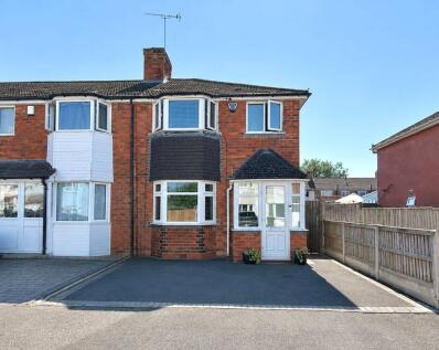 Arundel Road, Birmingham, B14 5TY