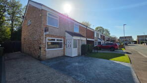 16, Frome Close, Manchester M29 7RB