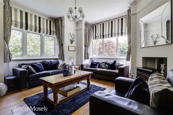 5 Reception Room.jpg