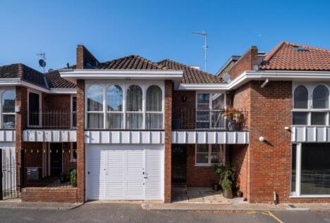 Denning Close,
St John's Wood, NW8
