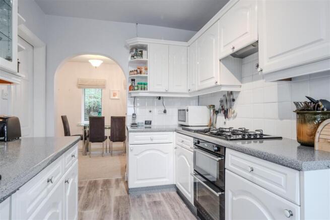 Kitchen-4.jpg