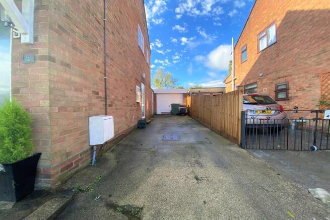 Single Garage