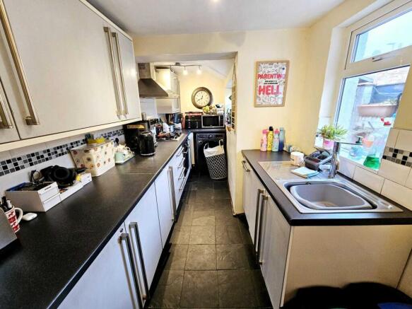 2 bed End of Terrace for sale Image 6