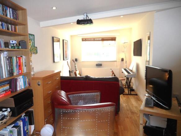 Photo 6
