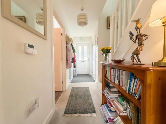 3 bed Semi-Detached for sale Image 5