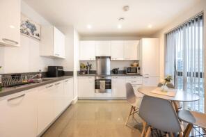 Flat 31, Marathon House, Olympic Way, Wembley HA9 0GE