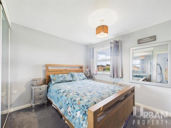 4 bed Detached for sale Image 9