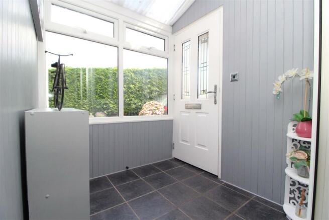 ENTRANCE PORCH