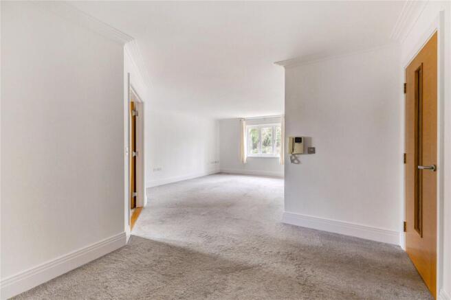 Sitting/Dining Room