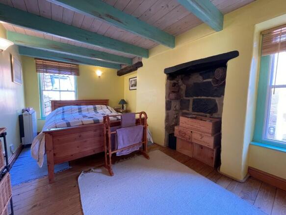 2 bed Cottage for sale Image 8