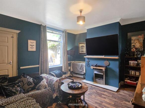 2 bed Detached for sale Image 5