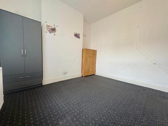 3 bed End of Terrace for sale Image 4