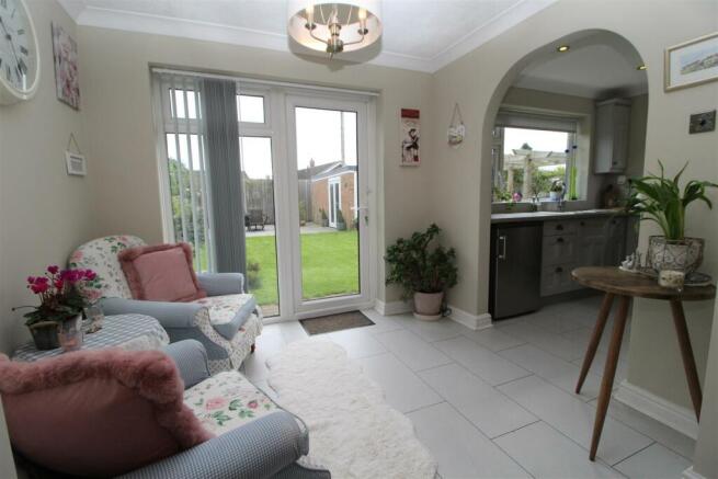SUN ROOM