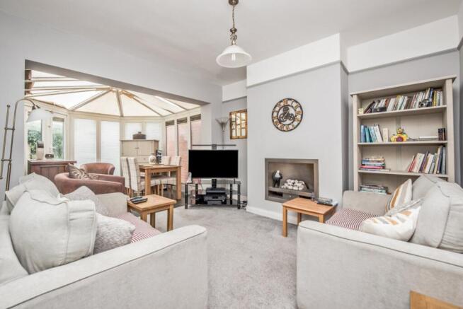 3 bed Semi-Detached for sale Image 5