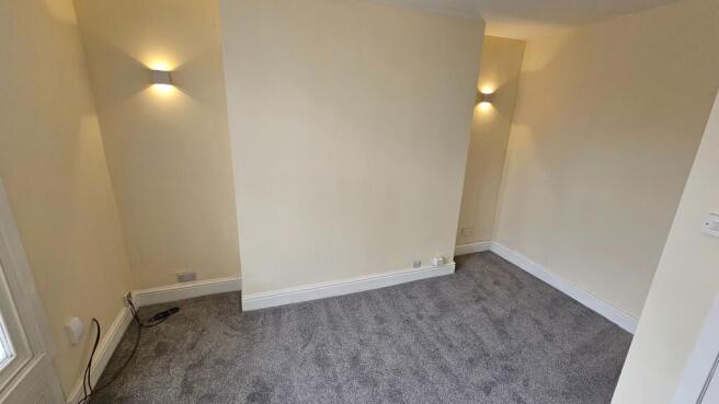 1 bed Flat to rent Image 6