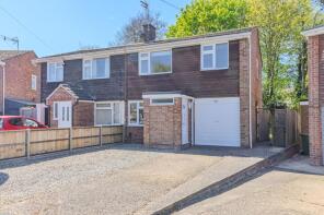 68, Priory Walk, Leicester LE3 3PP