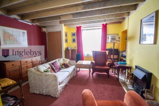 3 bed House for sale Image 5