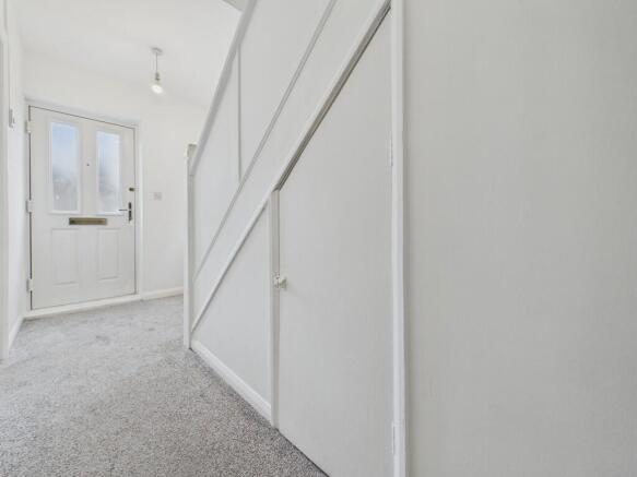 3 bed Semi-Detached for sale Image 6