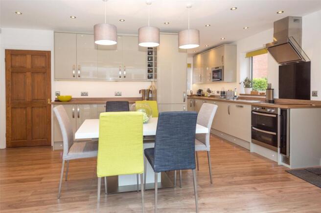Kitchen Diner