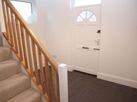 Entrance Hall (2)
