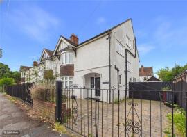8, Downshire Square, Reading RG1 6NH