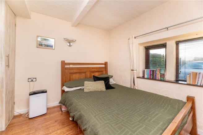 2 bed Detached for sale Image 5