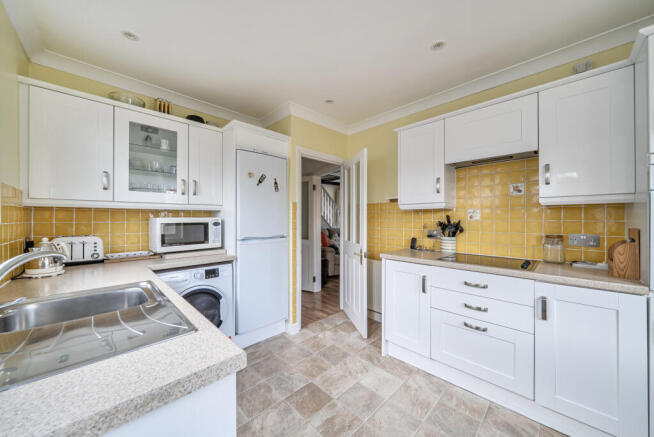 1406128-9-697cd98...