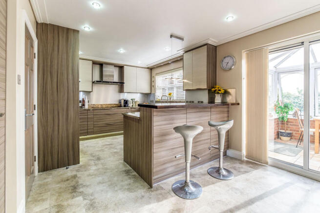Kitchen/Breakfast Ro
