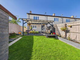 2, Blackford Drive, Calne SN11 0FY