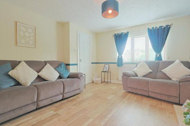 3 bed Detached for sale Image 4